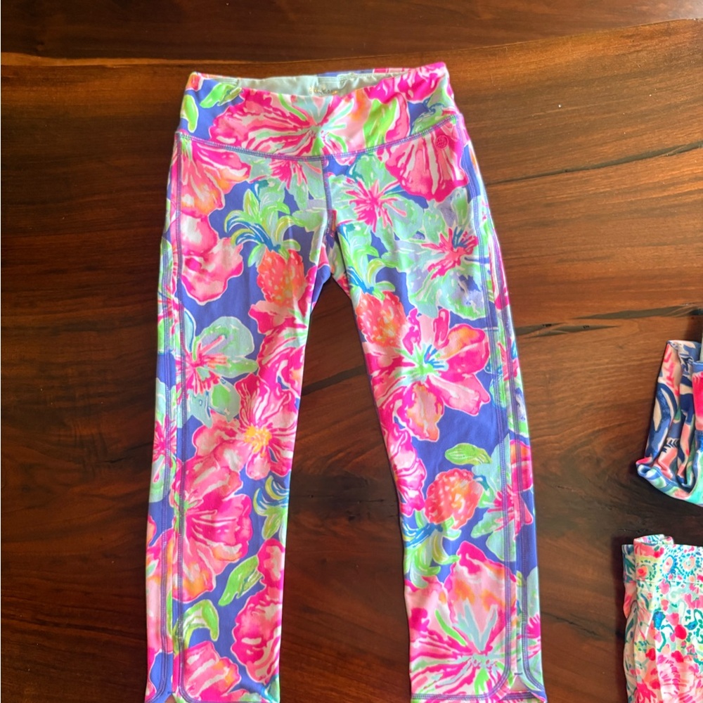 Lilly Pulitzer Pink and Blue Tropical Leggings